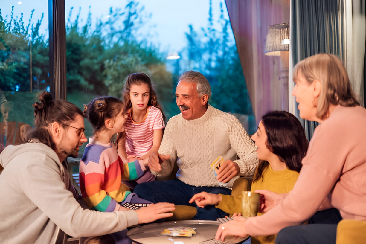 بازی گروهی برای رشد مهارت‌های اجتماعی کودک تک‌فرزند